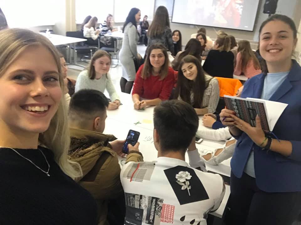 Атмосфера дійства була позитивною та теплою